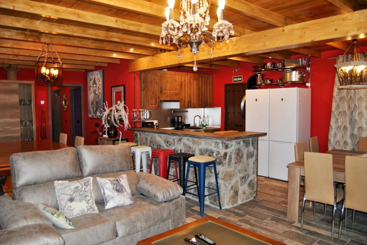 Complejo Casas Rurales Mansiones Y Villas Deluxe Кольядо-Медиано Экстерьер фото