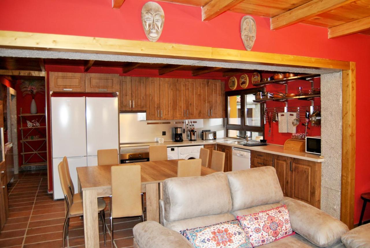 Complejo Casas Rurales Mansiones Y Villas Deluxe Кольядо-Медиано Экстерьер фото